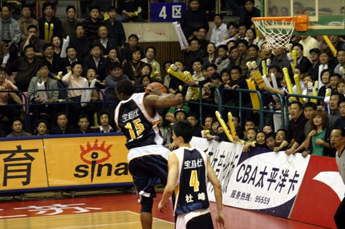 21世纪五大联赛外场球员出场时间榜：C罗、拉莫斯、梅西前3（21世纪五大联赛外场球员出场时长排名：C罗、拉莫斯、梅西占据前三）