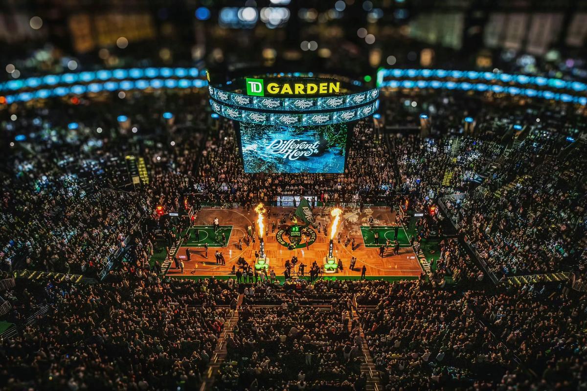 NBA季后赛展望：东部、西部对阵预测,（NBA季后赛前瞻：东西部对阵形势预测）