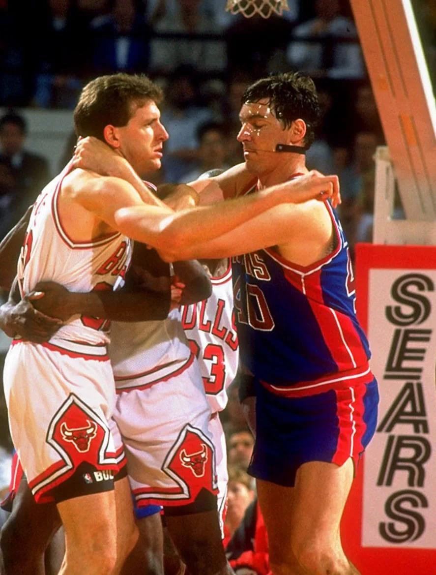 国际乒联混团世界杯决赛：国乒8-1日本队，实现赛事三连冠（国际乒联混团世界杯决赛：国乒8比1横扫日本 夺三连冠）