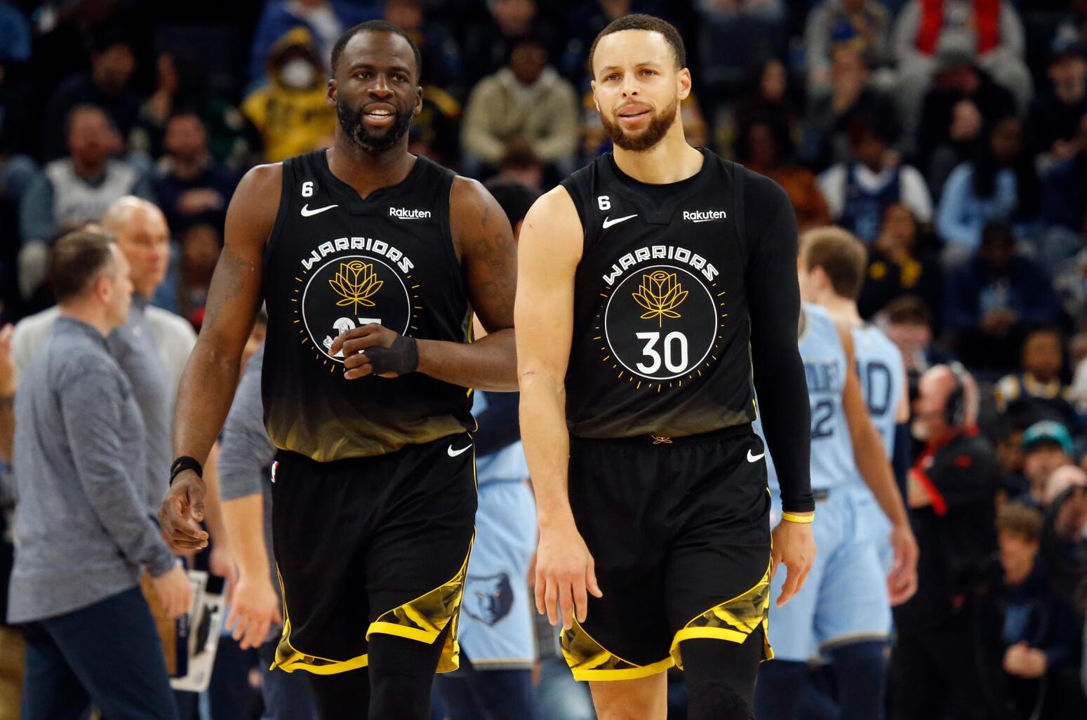 德转列巴拉圭球员历史身价前10：阿尔米隆第1，巴里奥斯上榜（德转发布巴拉圭球员历史身价十强榜：阿尔米隆居首，巴里奥斯入围）