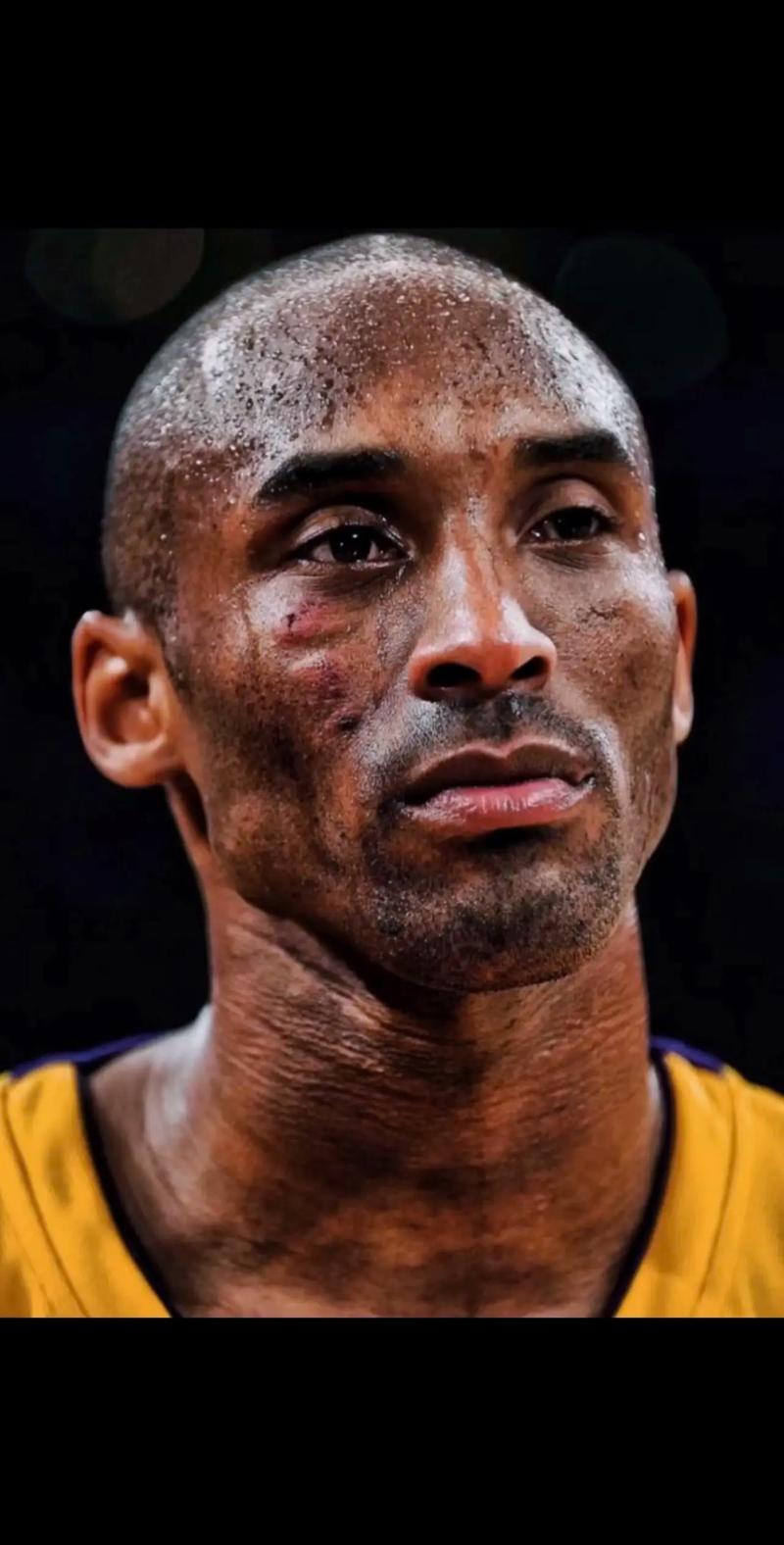 米体：莫拉塔妻子被发现已不再佩戴婚戒，二人感情陷入危机（米体称：莫拉塔妻子被拍未戴婚戒，两人关系疑现危机）