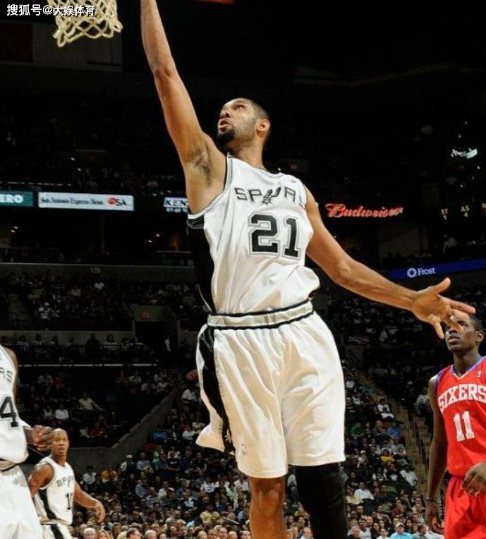 特瓦斯公开贬低阿根廷联赛，阿足协主席：他不了解我们的历史（特瓦斯炮轰阿根廷联赛，阿足协主席回怼：他不懂我们的历史）